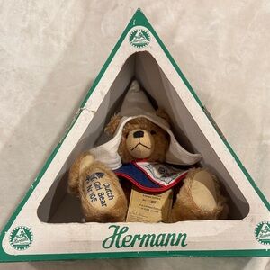 Hermann "Dutch Girl Bear", 14” a limited-edition collectible teddy bear Germany